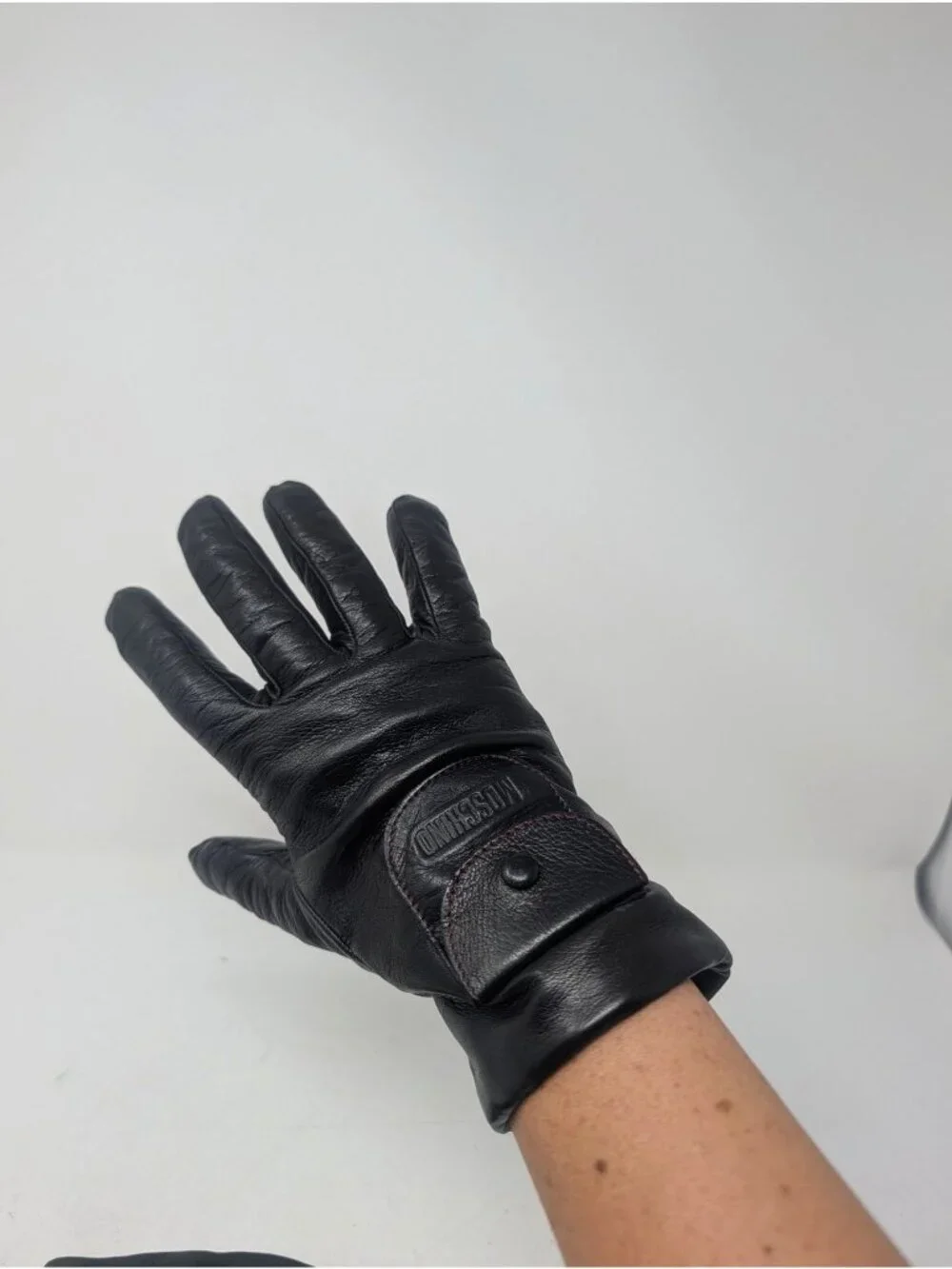 Vintage Y2K Moschino Black Leather Gloves Medium Italy Lambswool
